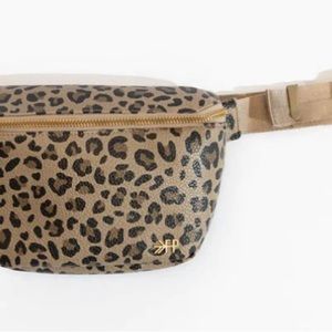 Freshly Picked Leopard Classic Play Pack (leather) w/adjustable strap